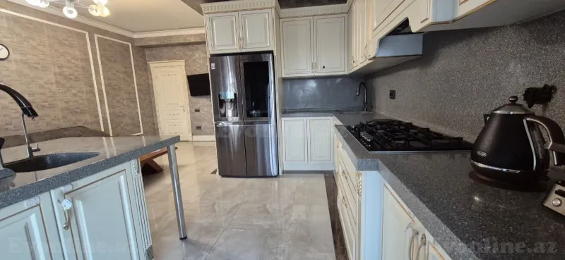 Satılır 4 otaqlı Mənzil Yeni tikili 290 m² Bakı, Yasamal r., 20 Yanvar m., Yasamal — Mənzil, Bakı (6)