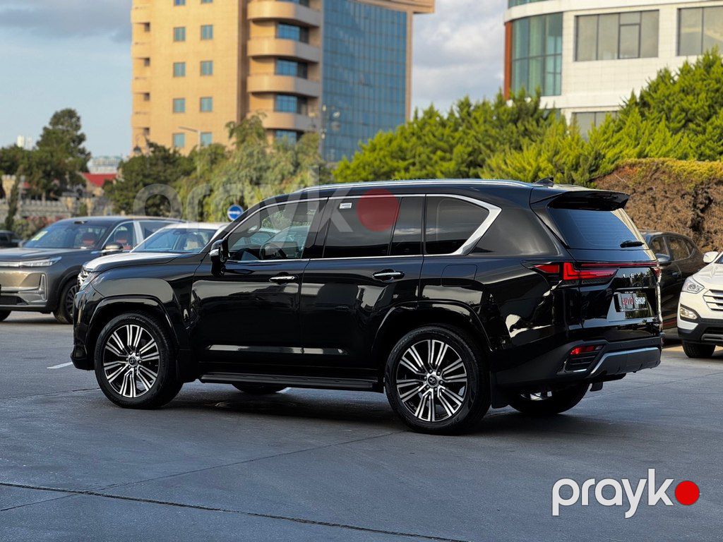 Lexus LX 500d, 3.3 L, 2023 il, 10 000 km — Avtomobillər, Bakı (9)