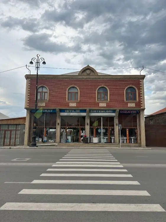 500 m² Obyekt / Ofis Kirayə, Gəncə — Gəncə