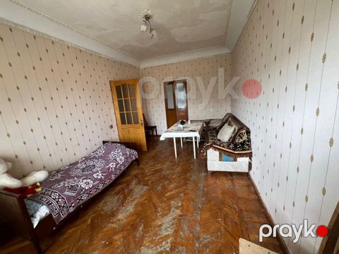 Satılır 3 otaqlı köhnə tikili 70 m² — Bakı