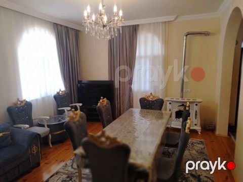 3 otaqlı, 2 kv. m, Orta təmir — Gəncə
