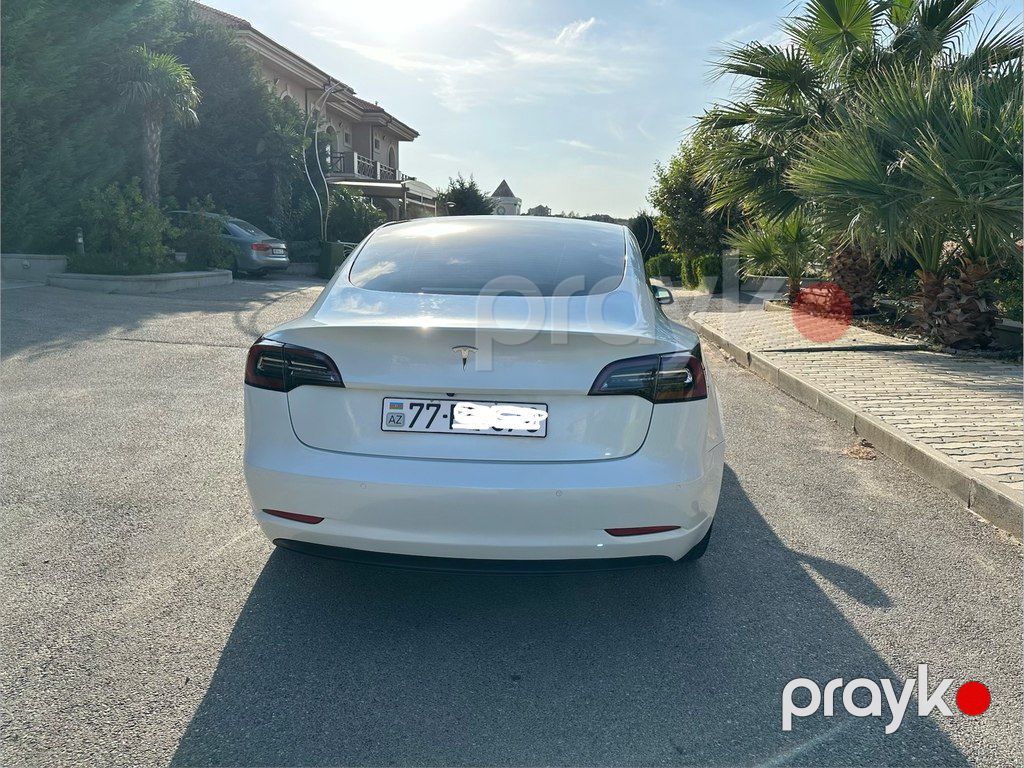 Tesla Model 3, 60 kWh, 2022 il, 60 000 km — Avtomobillər, Bakı (7)