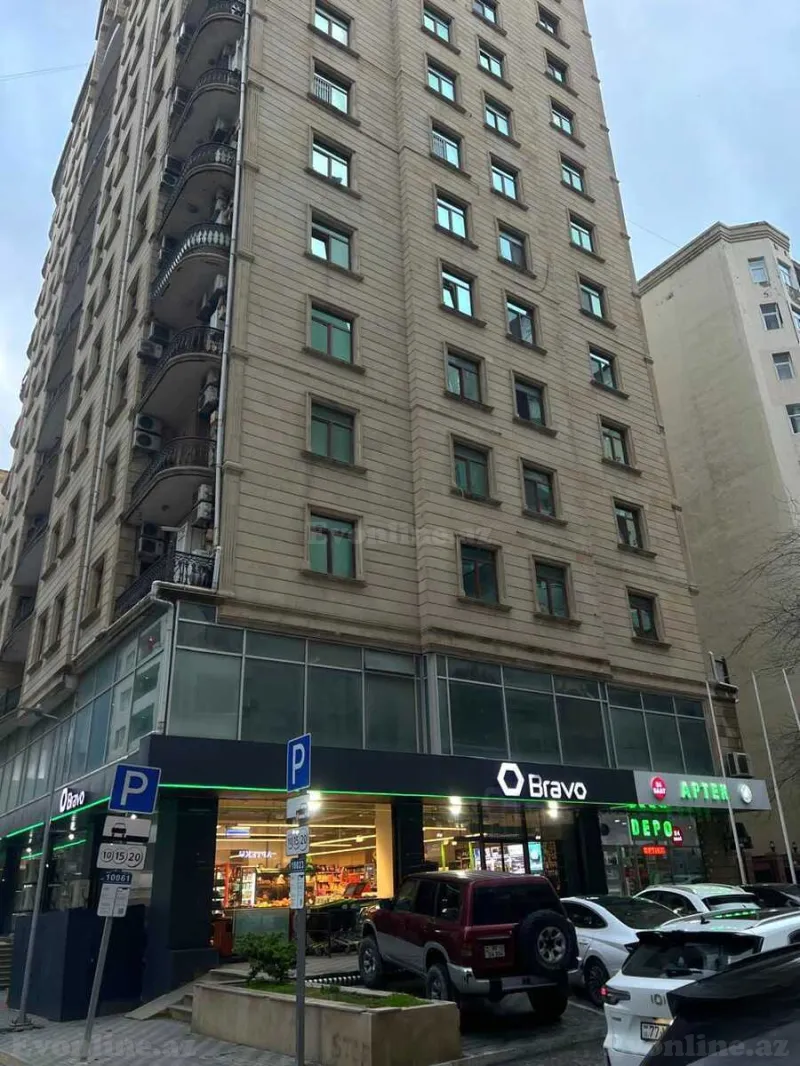 Satılır 3 otaqlı Mənzil Yeni tikili 90 m² Bakı, Yasamal r., Nizami m — Bakı
