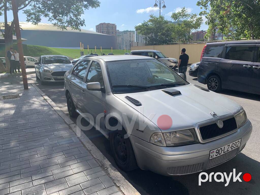Skoda Octavia, 1.8 L, 2005 il, 290 000 km — Avtomobillər, Bakı (6)