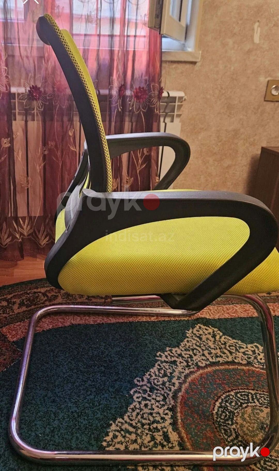 Ofis kreslosu satılır — Xidmətlər, Bakı (2)