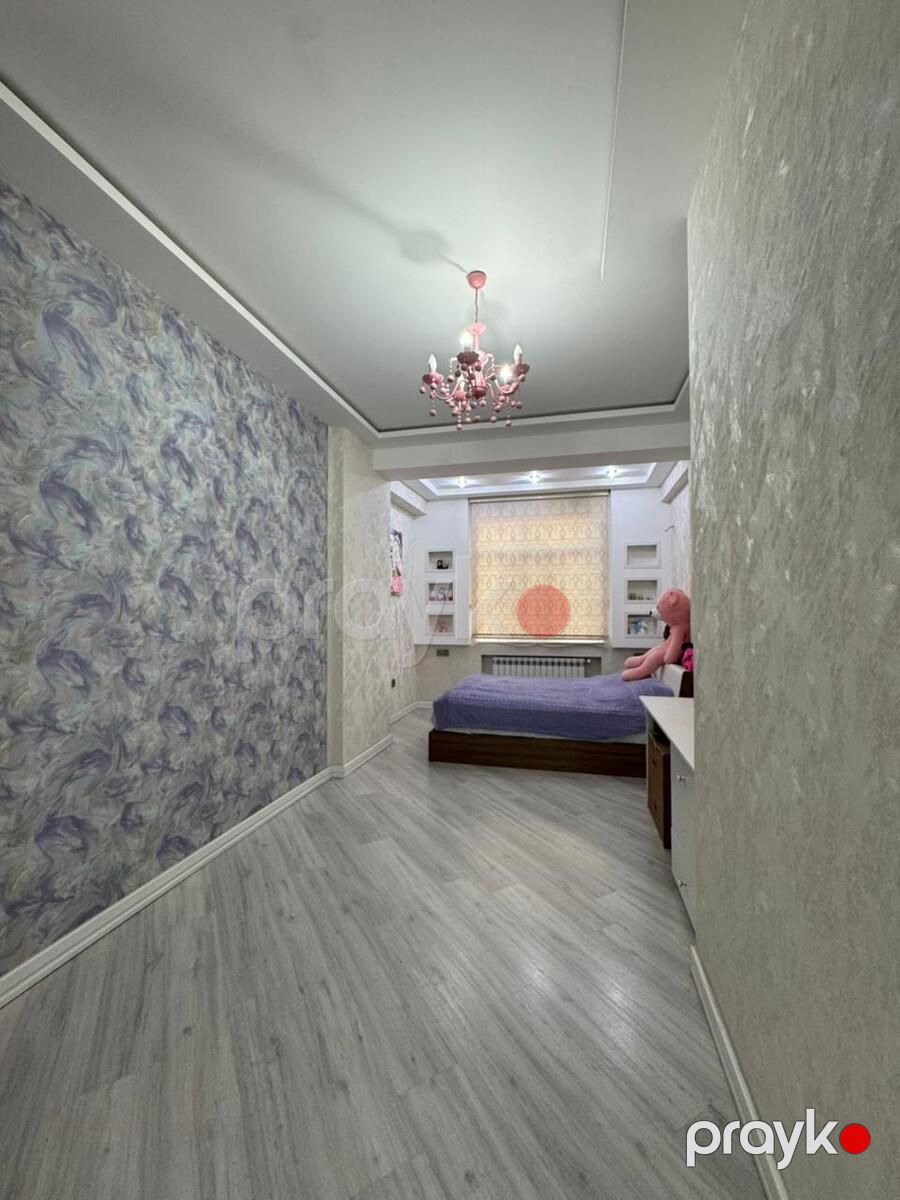 Satılır 4 otaqlı yeni tikili 200 m² — Mənzil, Bakı (11)