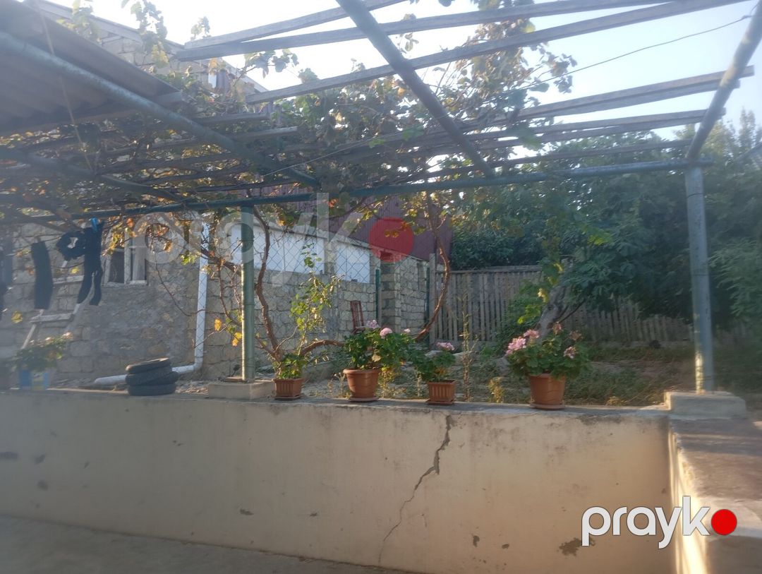 Həyət evi, Saray qəs — Ev, villa, Bakı (3)