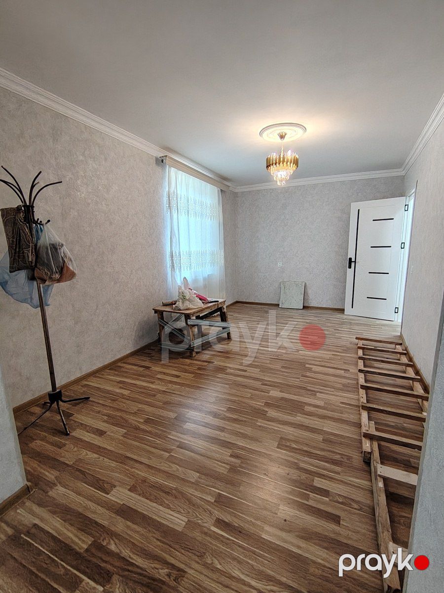 Satılır 1 otaqlı köhnə tikili 41 m² — Mənzil, Bakı (3)