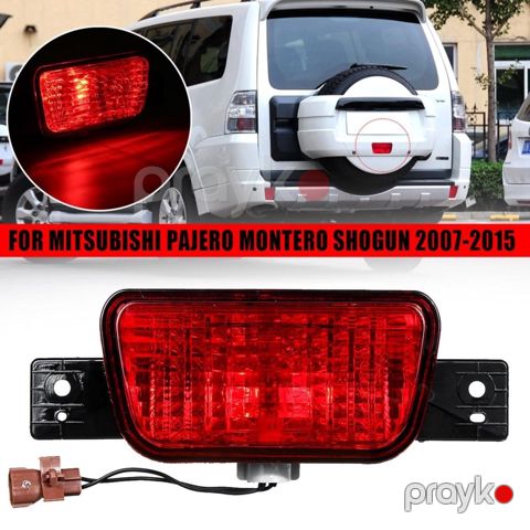 Mitsubishi Pajero stop işığı — Bakı
