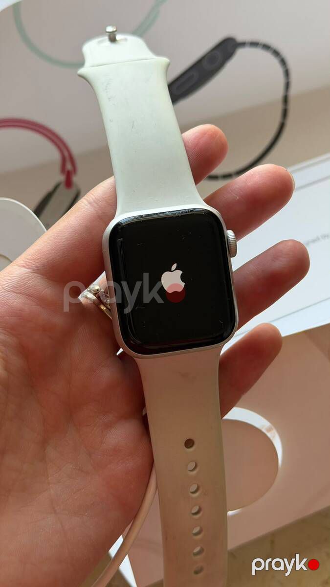 Apple Watch Series 5 Aluminum Silver 40mm — Ağıllı saatlar və biləkliklər, Bakı (2)