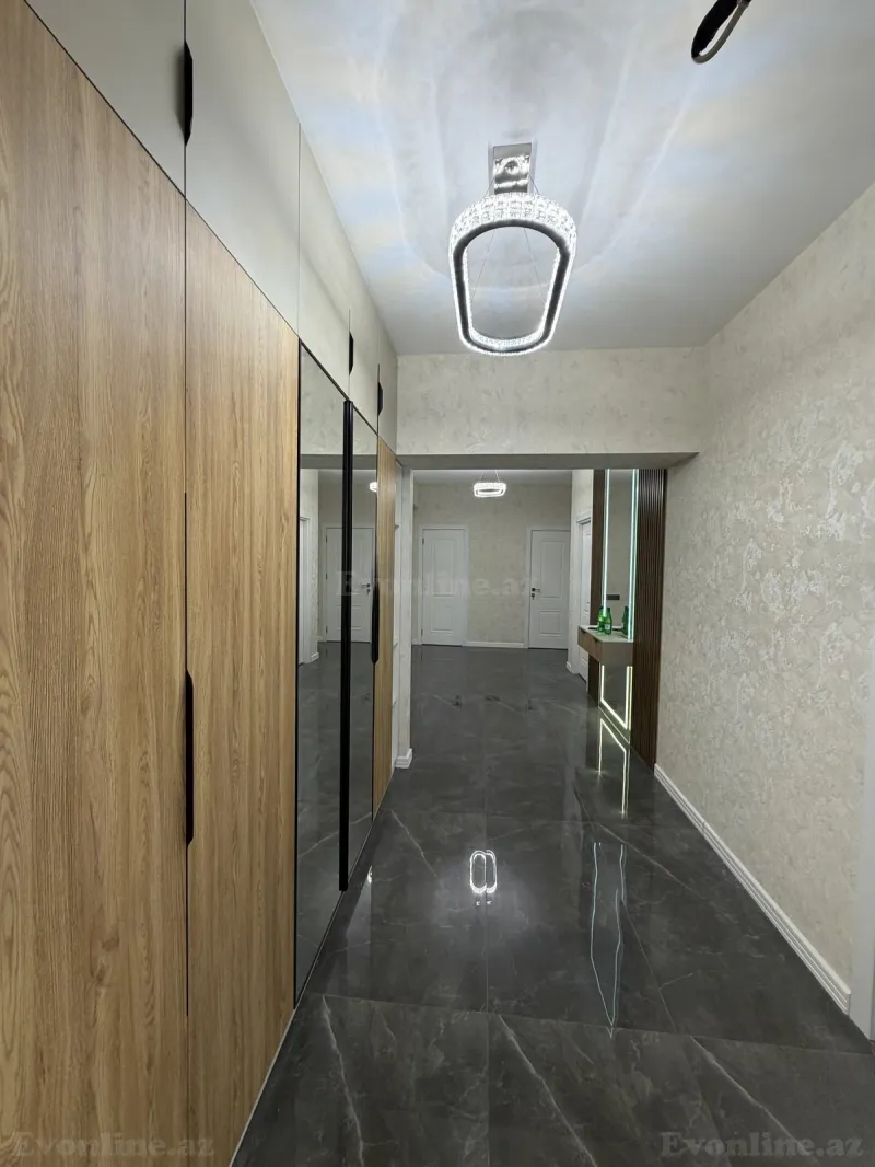 Satılır 3 otaqlı Mənzil Yeni tikili 117 m² Bakı, Xətai r., Həzi Aslanov — Mənzil, Bakı (2)