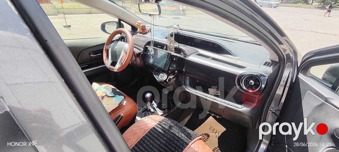 Toyota Aqua, 2015 il — Avtomobillər, Bakı (4)