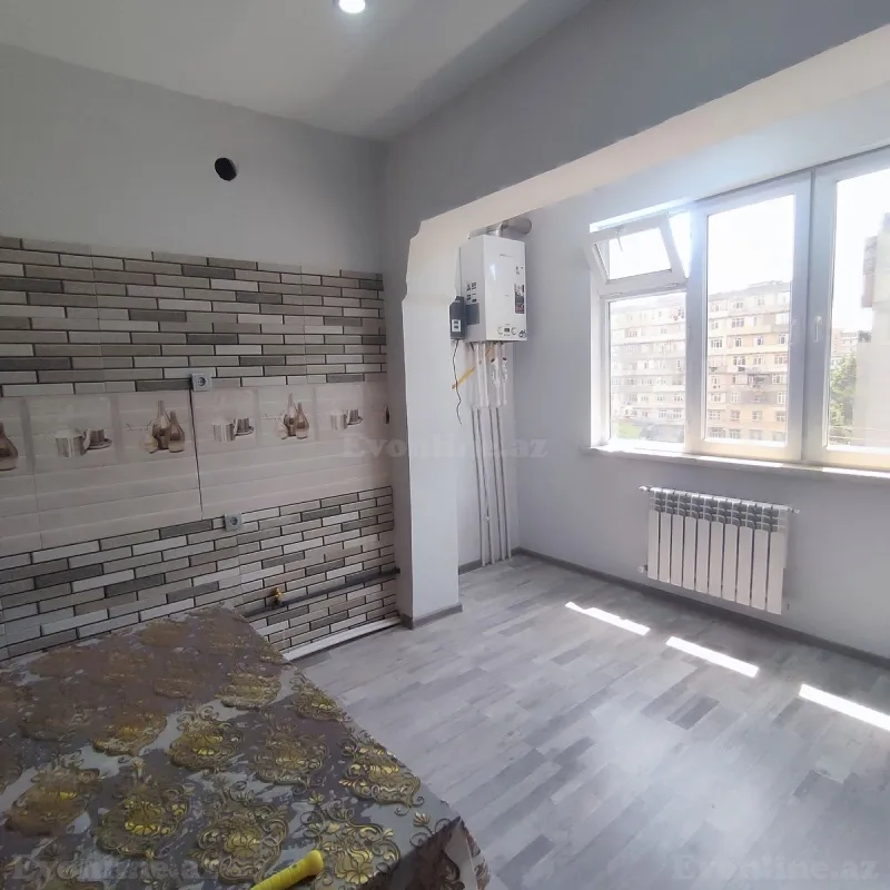 Satılır 2 otaqlı Mənzil Köhnə tikili 70 m² Bakı, Nizami r., Neftçilər m., 8-ci kilometr — Mənzil, Bakı (8)