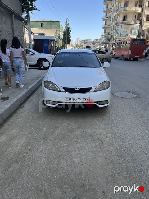 Daewoo Gentra, 1.5 L, 2014 il, 500 000 km — Bakı