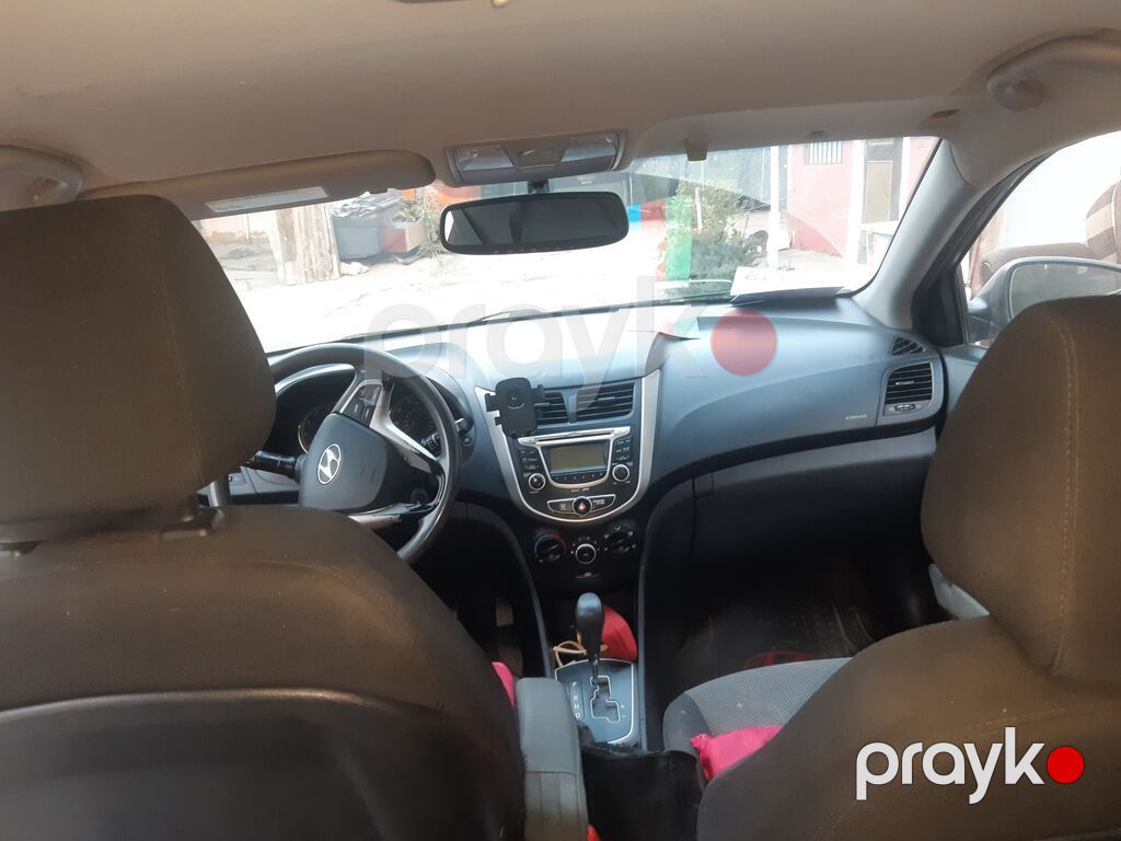 Hyundai accent Satilir.Aftomobilin Yaği filtri yeni deyişdirilib — Avtomobillər, Masazır (7)