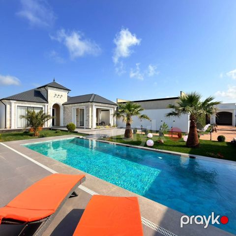 Satılır 5 otaqlı həyət evi/bağ evi 320 m² — Bakı