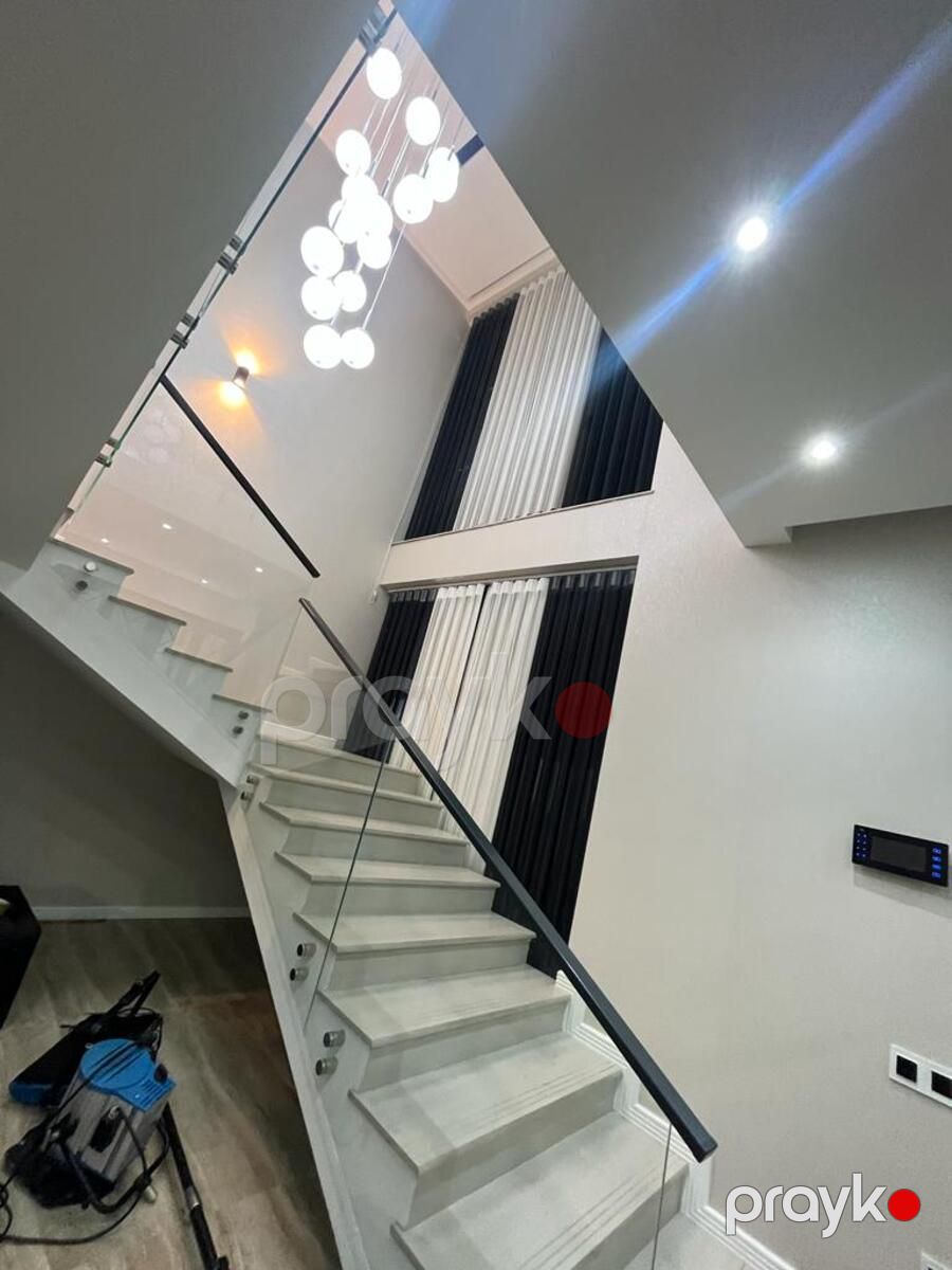 Satılır 5 otaqlı həyət evi/bağ evi 350 m² — Ev, villa, Bakı (12)