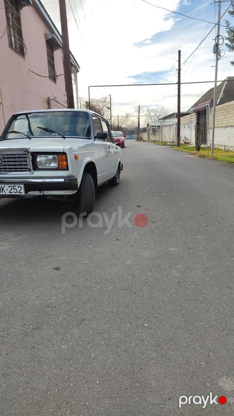 VAZ (Lada) 2107: 1.6 l 2004 il 85520 km Sedan — Ağdaş