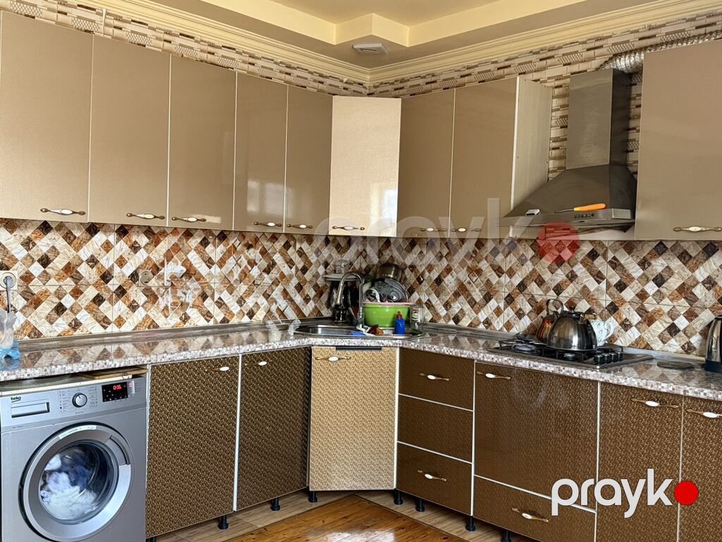 Mətbəx mebeli dəsti – L formalı, yuxarı-aşağı dolablarla komplekt — Mətbəx mobilyası, Bakı (3)