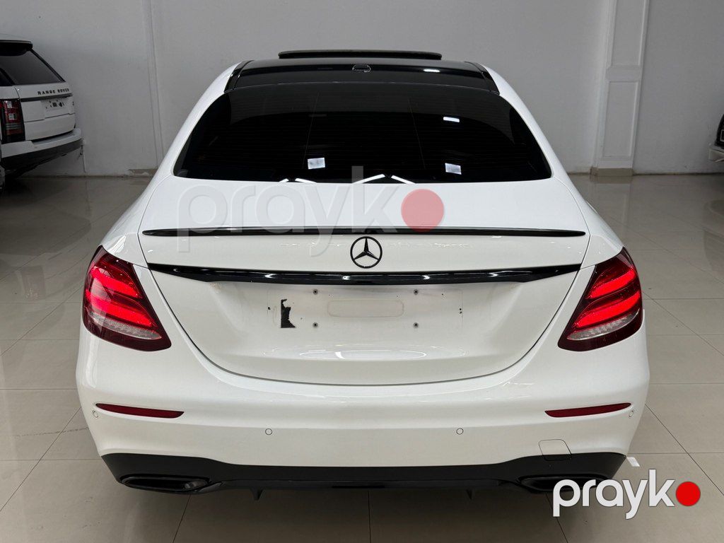 Mercedes E 300, 2.0 L, 2017 il, 130 000 km — Avtomobillər, Bakı (4)