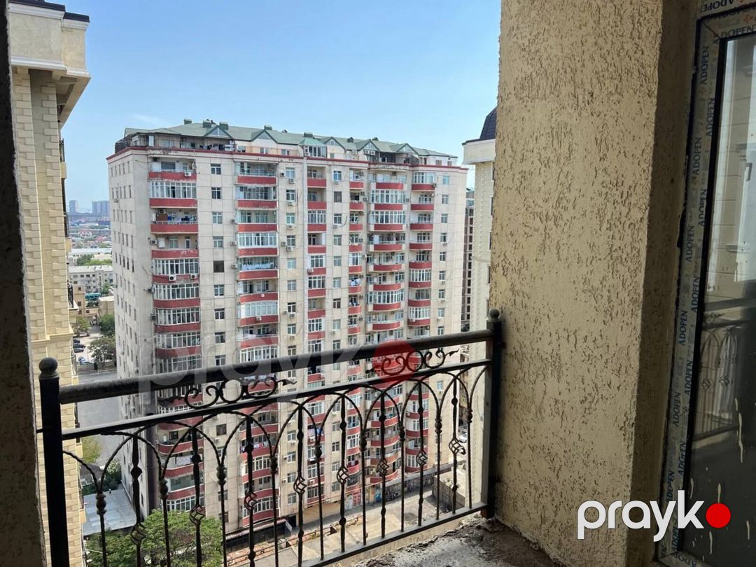 Satılır 5 otaqlı yeni tikili 323 m² — Mənzil, Bakı (8)