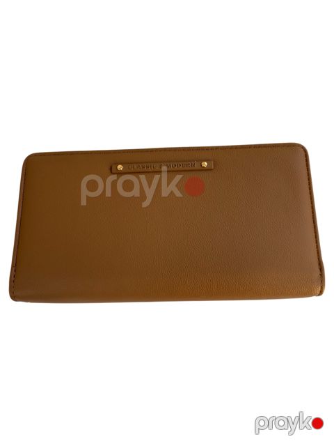 Qadın pul kisəsi 8190 açıq qəhvəyi — Bakı