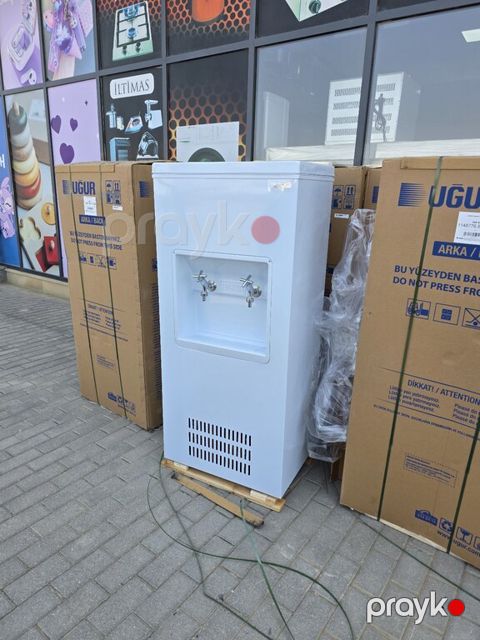 Su dispenseri "Uğur" — Bakı