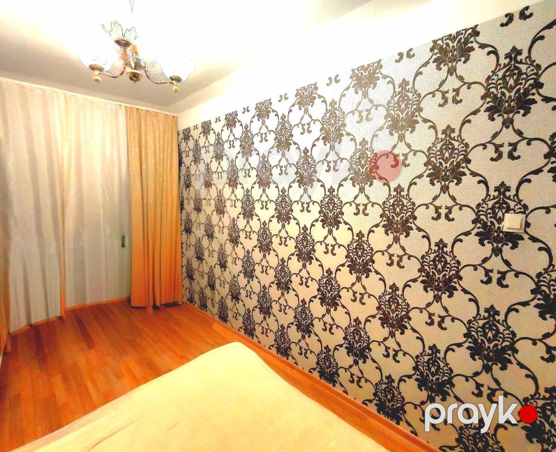 Satılır 4 otaqlı köhnə tikili 95 m² — Mənzil, Bakı (7)