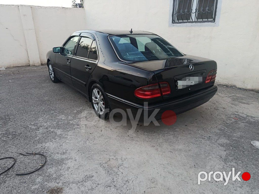 Mercedes E 220, 2.2 L, 1996 il, 236 323 km — Avtomobillər, Bərdə (5)