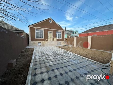 Satılır 4 otaqlı Həyət evi / Villa, 100 m², Binəqədi rayonu — Bakı
