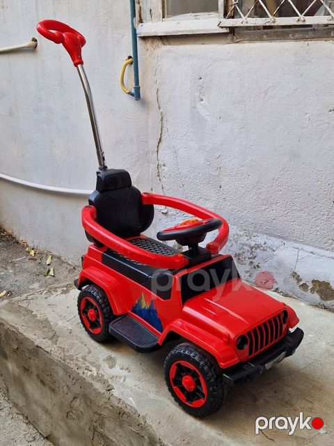Uşaq avtomobili Jeep — Bakı