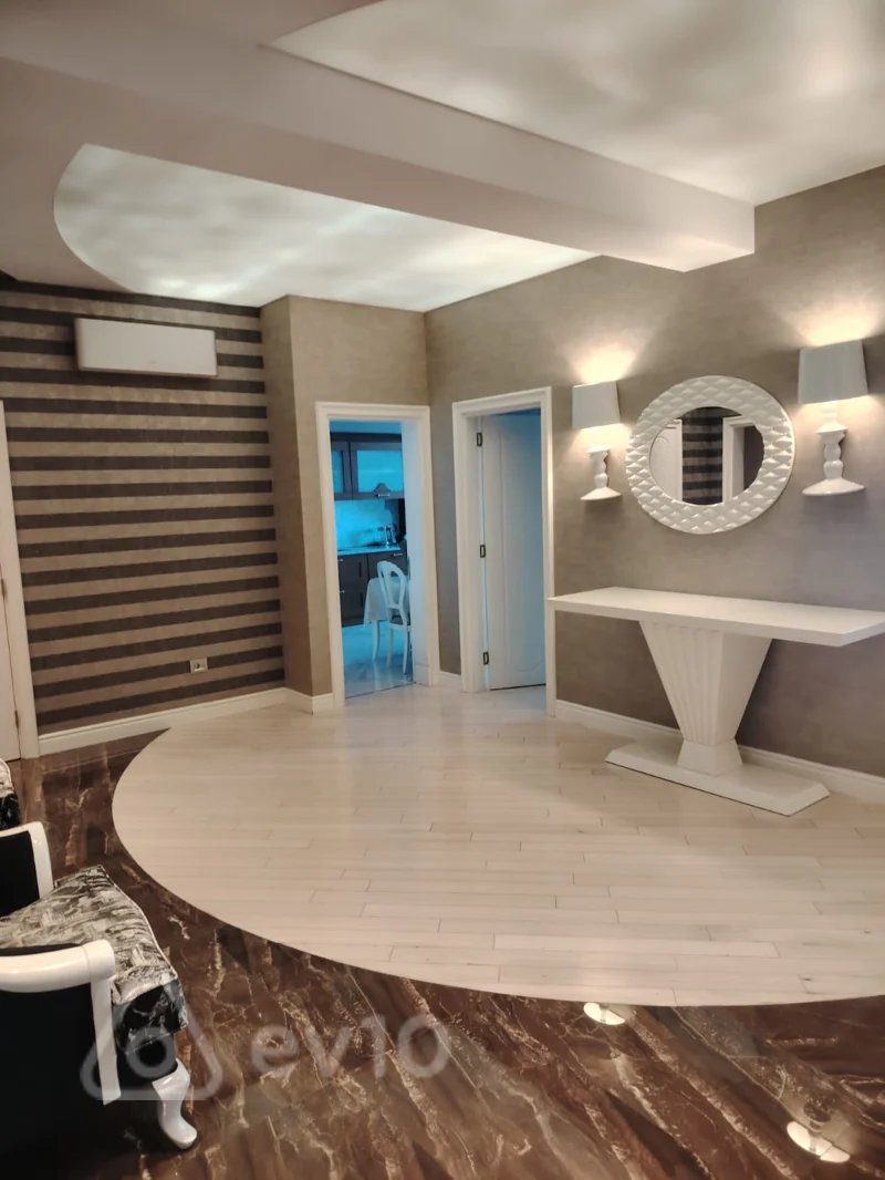3 otaqlı mənzil, 196 m², Nobel prospekti — kirayə — Mənzil, Bakı (11)
