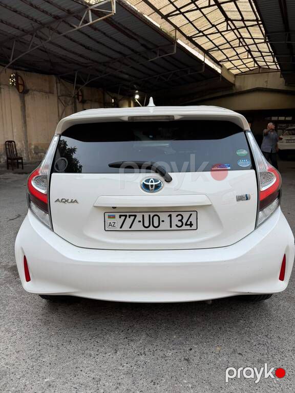 Toyota Aqua, 1.5 L, 0.87 kWh, 2019 il, 113 316 km — Avtomobillər, Bakı (2)