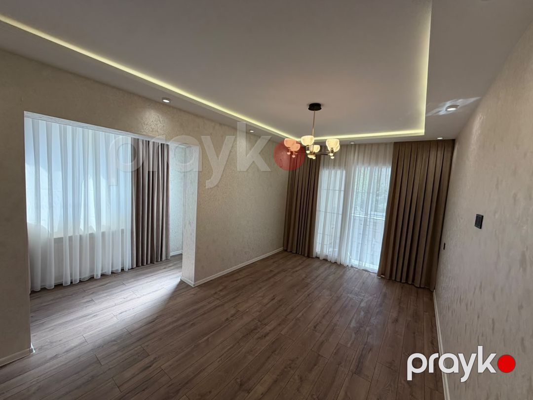 Satılır 2 otaqlı köhnə tikili 47 m² — Mənzil, Bakı (8)