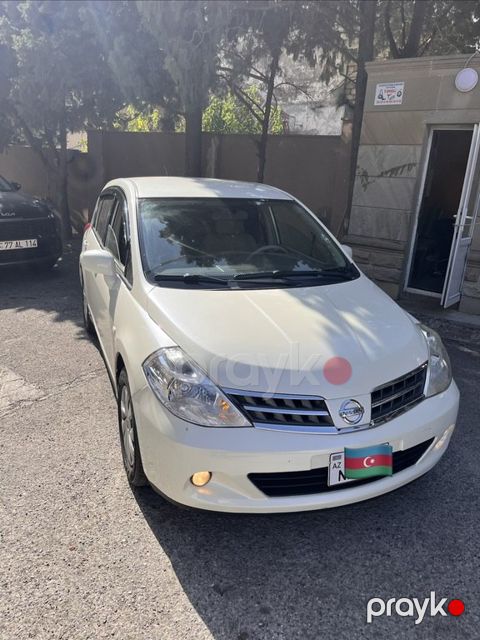 Nissan Tiida, 1.6 L, 2008 il, 200 000 km — Bakı