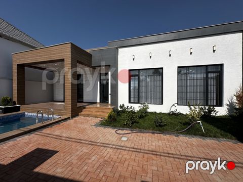 Satılır 4 otaqlı həyət evi/bağ evi 150 m² — Bakı