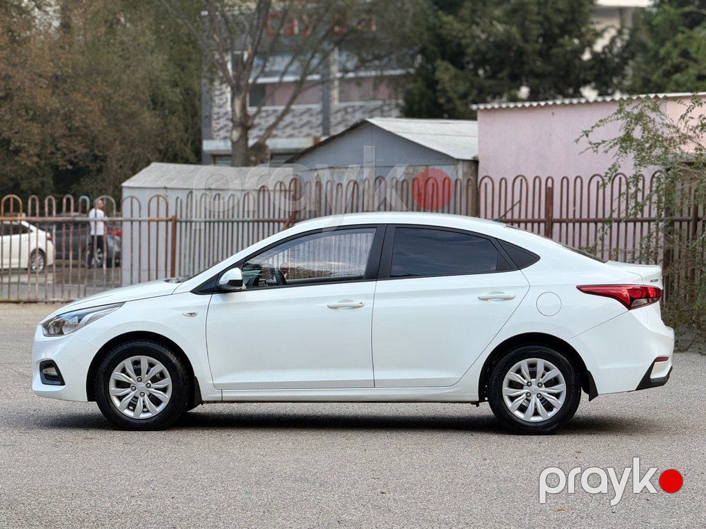 Hyundai Accent, 1.4 L, 2018 il, 169 123 km — Avtomobillər, Bakı (8)