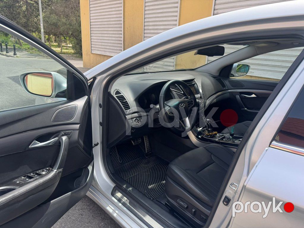 Hyundai i40, 2.0 L, 2012 il, 246 000 km — Avtomobillər, Bakı (4)