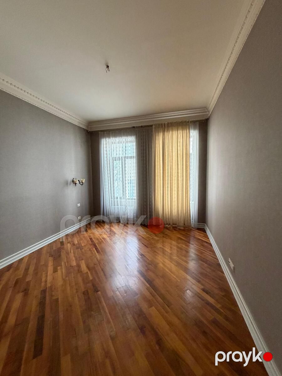 Satılır 10 otaqlı həyət evi/bağ evi 1005 m² — Ev, villa, Bakı (5)