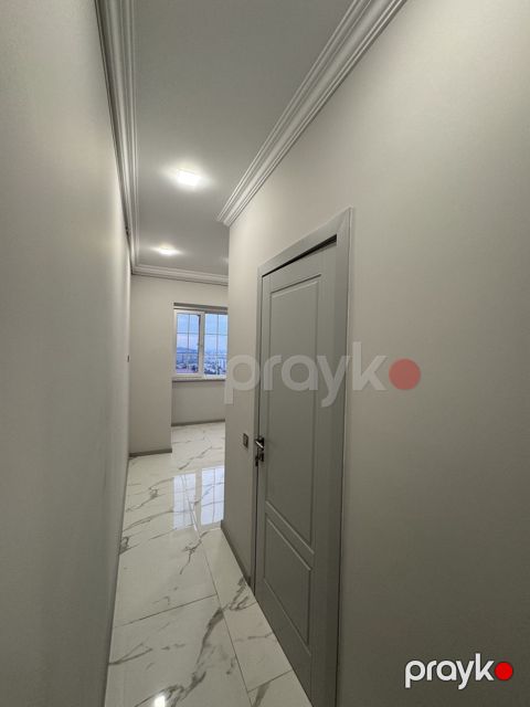 Satılır 2 otaqlı köhnə tikili 70 m² — Bakı