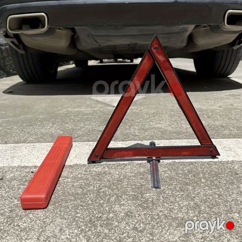 Avtomobil üçün qatlanan təhlükə xəbərdarlıq üçbucağı - Yüksək — Digah