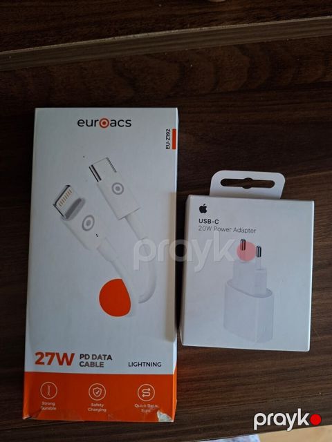iPhone adapter başlığı — Sumqayıt