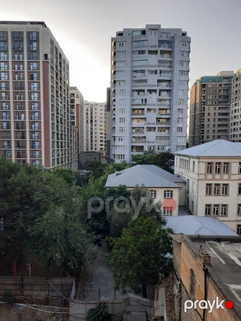Satılır 2 otaqlı yeni tikili 78 m² — Bakı