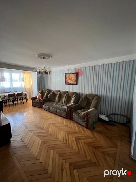 İcarəyə verilir 3 otaqlı köhnə tikili 105 m² — Bakı
