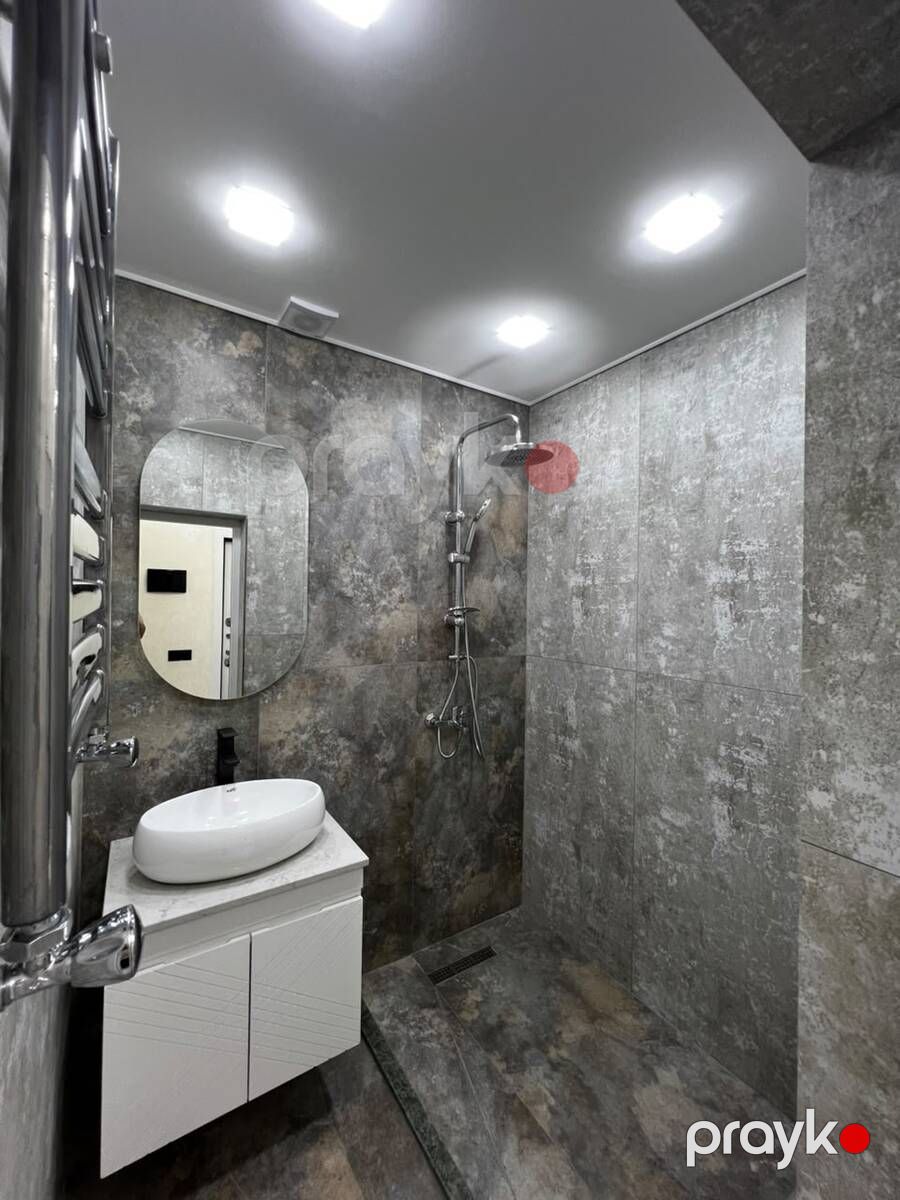Satılır 2 otaqlı köhnə tikili 60 m² — Mənzil, Bakı (7)