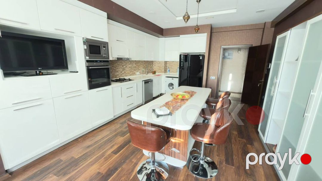 İcarəyə verilir 4 otaqlı yeni tikili 200 m² — Mənzil, Bakı (4)