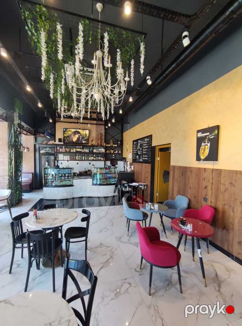 Satılır obyekt 410 m² — Bakı