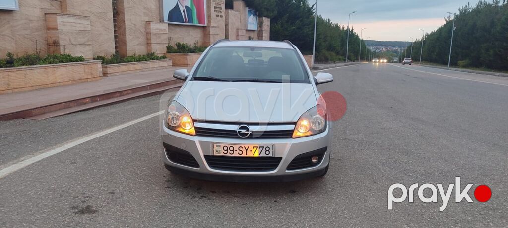 Opel Astra: 1.6 l 2005 il Universal — Avtomobillər, Quba (2)