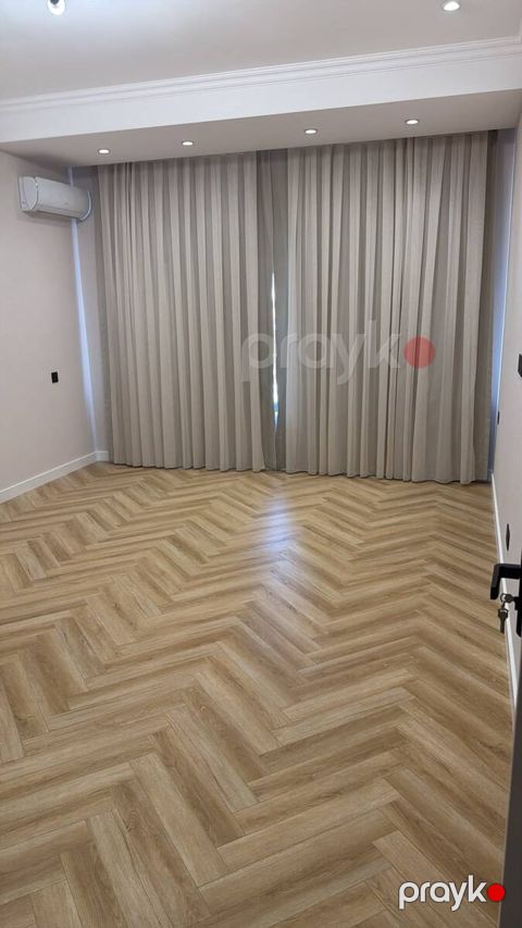 Satılır 2 otaqlı yeni tikili 70 m² — Bakı