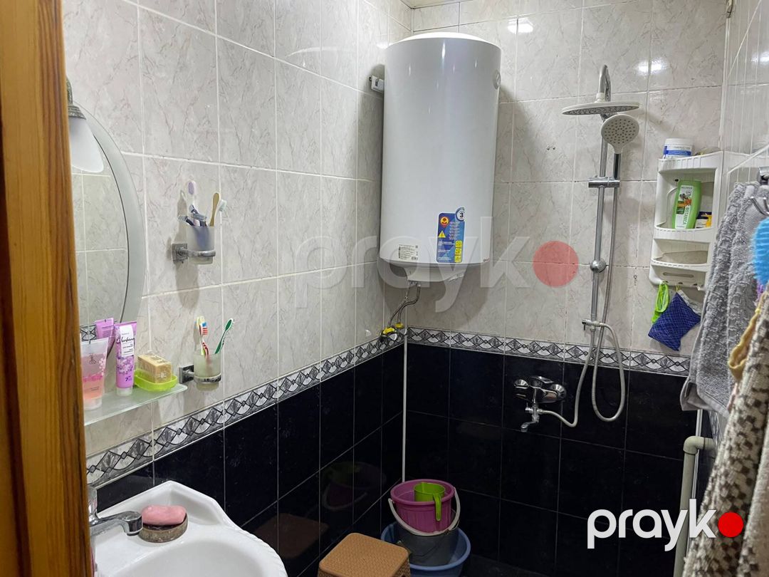 Satılır 3 otaqlı köhnə tikili 80 m² — Mənzil, Bakı (12)